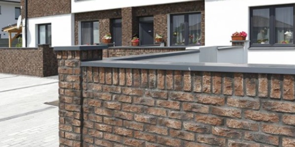 Top Tips For Decorate Your Garden Walls With External Brick Cladding